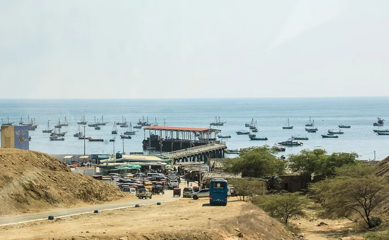 El Ñuro - spot de surf en Piura