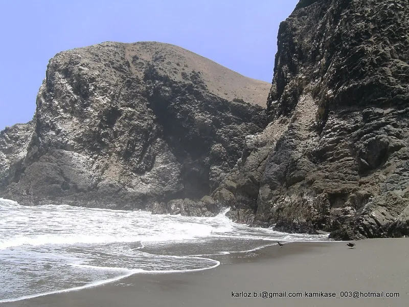 Puerto Viejo - spot de surf en Lima