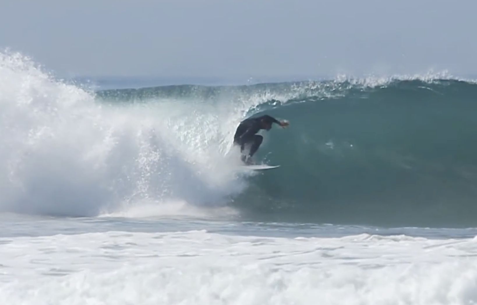 Canoa - spot de surf en Manabí